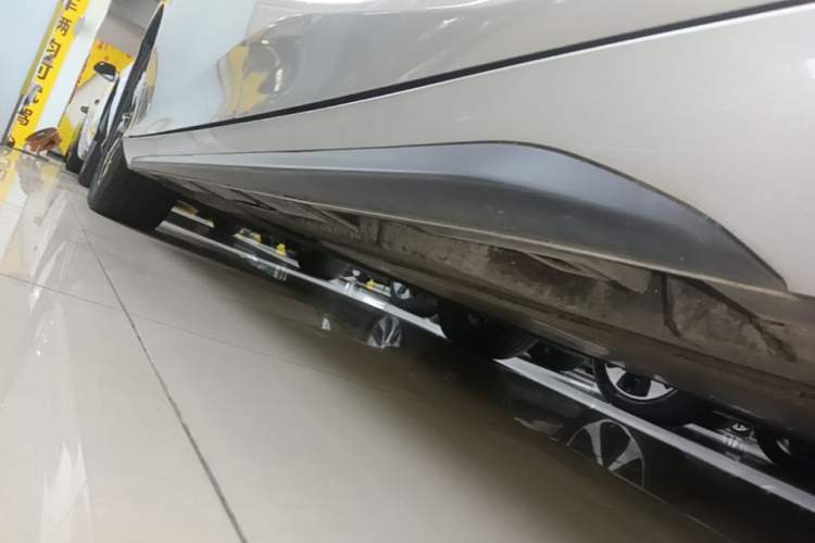Used AION S 2020 Meizu 580 Pio Left Side Sill