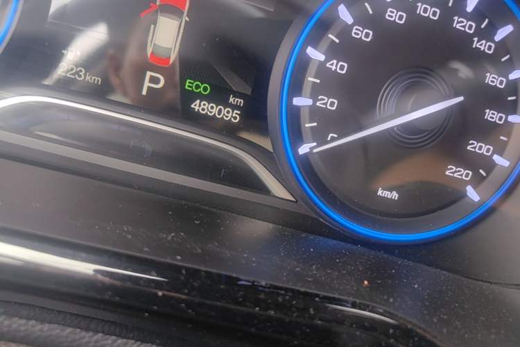 Used AION S 2020 Meizu 580 Odometer Close Up