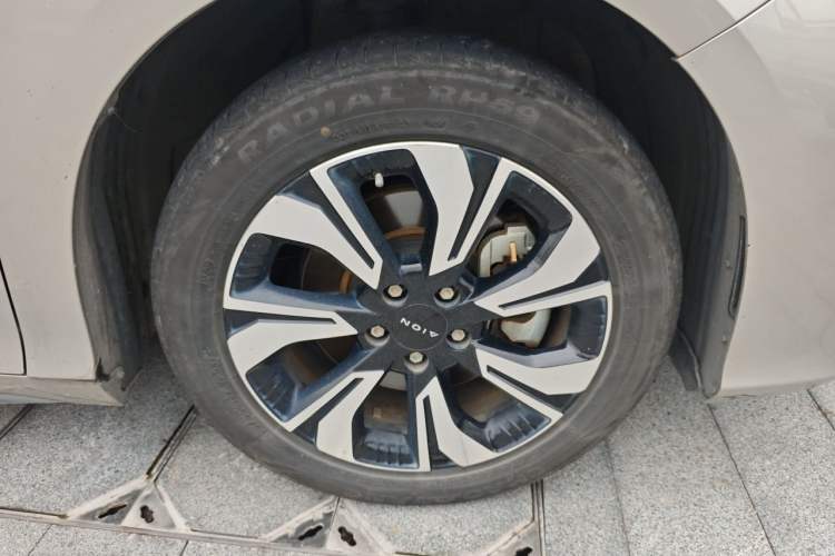 Used AION S 2020 Meizu 580 Pio Right Front Wheel Hub