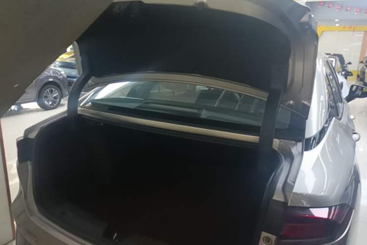Used AION S 2020 Meizu 580 Pio Trunk
