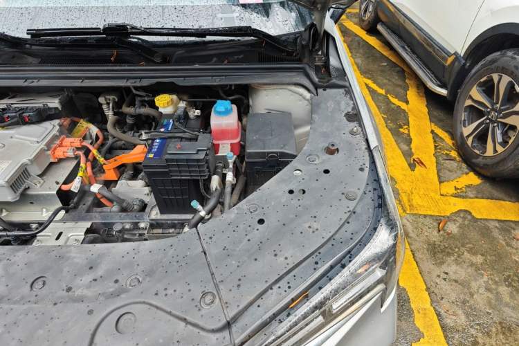 Used AION S 2020 Meizu 580 Pio Engine Bay Left