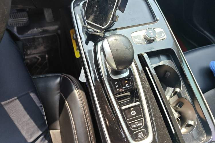 Used AION S 2020 Meizu 580 Gear Lever