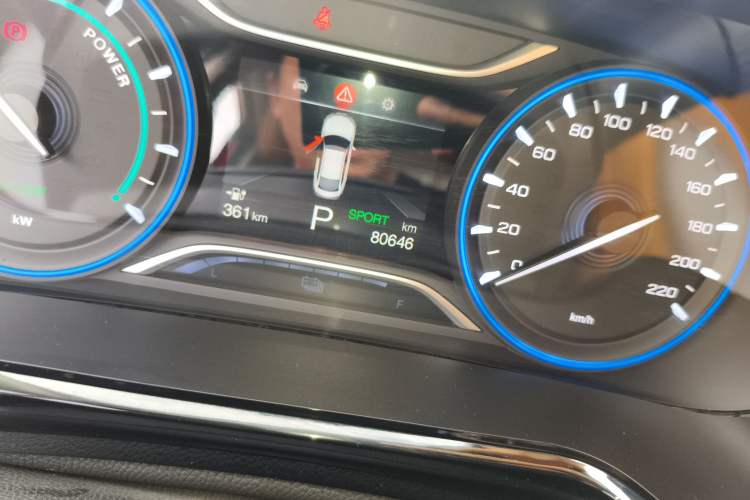 Used AION S 2020 Meizu 580 Odometer Close Up