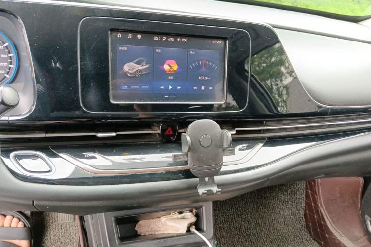 Used AION S 2020 Xuan 580 Pio Audio And AC Panel