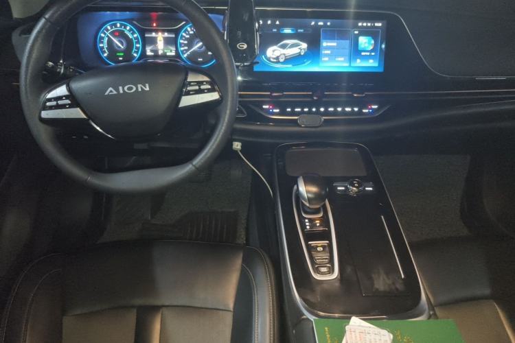 Used AION S 2020 Meizu 580 Travel Standard Edition Center Console