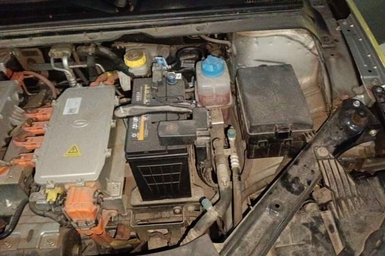 Used AION S 2020 Xuan 580 Pio Engine Bay Left