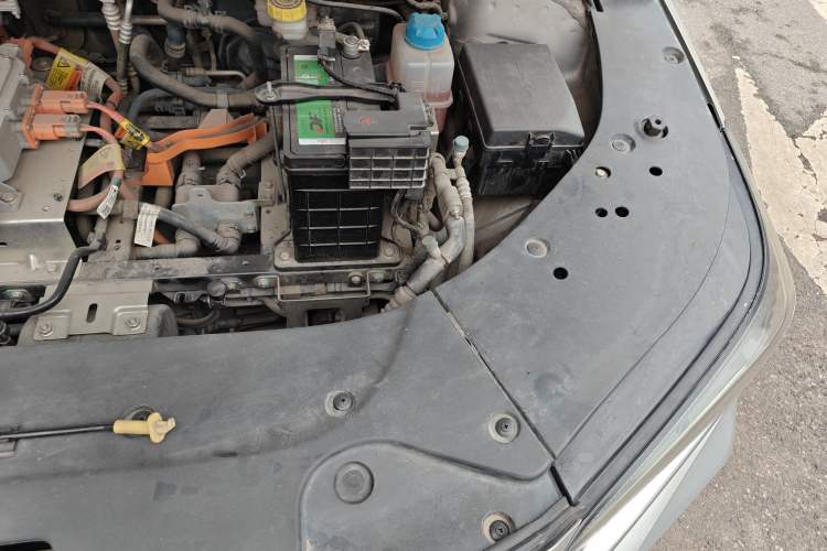 Used AION S 2020 Meizu 580 Travel Standard Edition Engine Bay Left