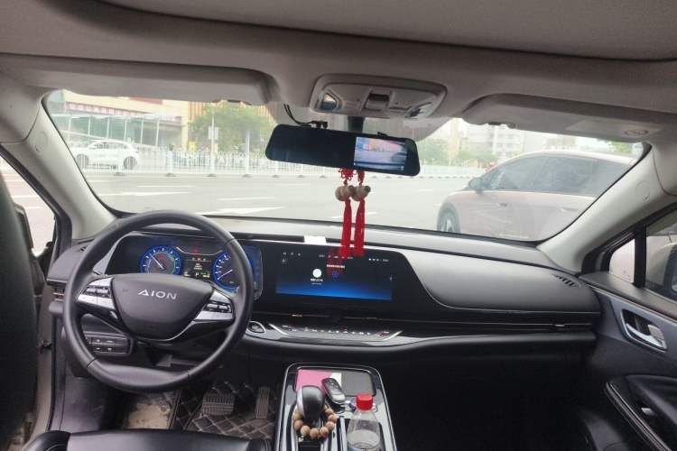 Used AION S 2020 Meizu 580 Pio Headliner