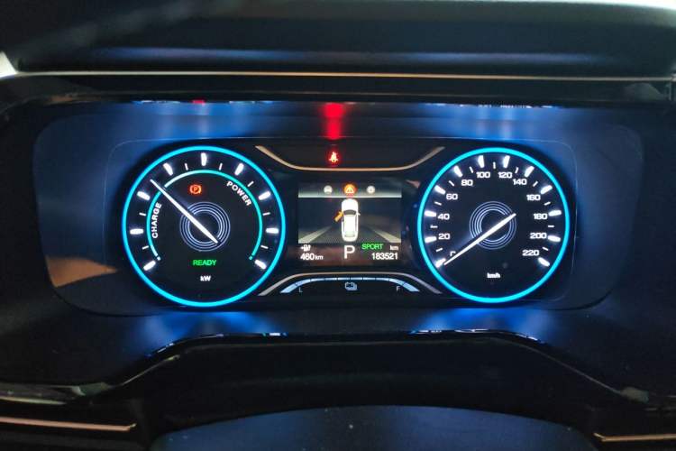 Used AION S 2020 Meizu 580 Odometer Close Up