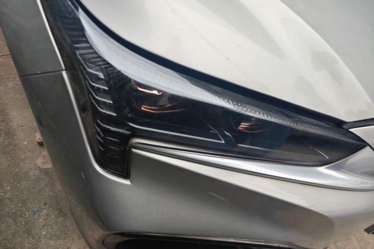 Used AION S 2020 Meizu 580 Right Front Headlight