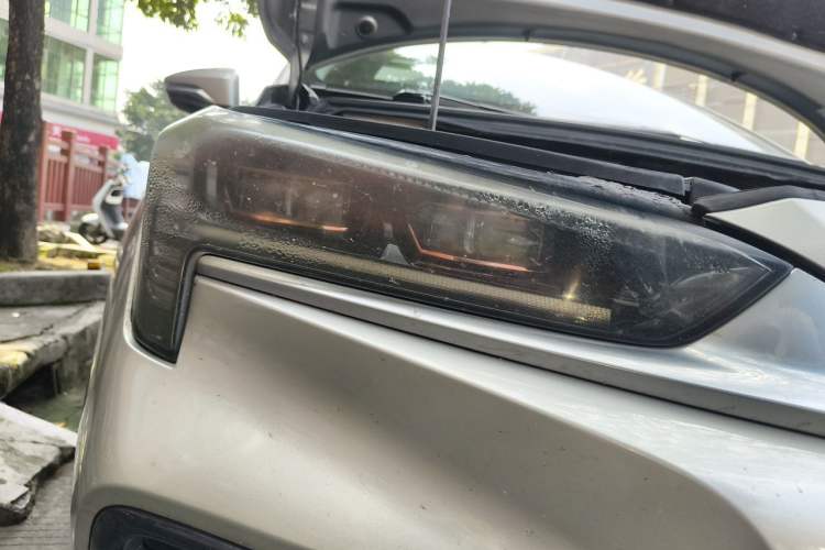 Used AION S 2020 Meizu 580 Right Front Headlight