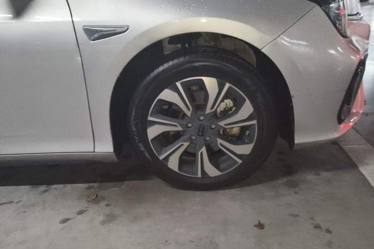 Used AION S 2020 Meizu 580 Travel Standard Edition Right Front Wheel Hub