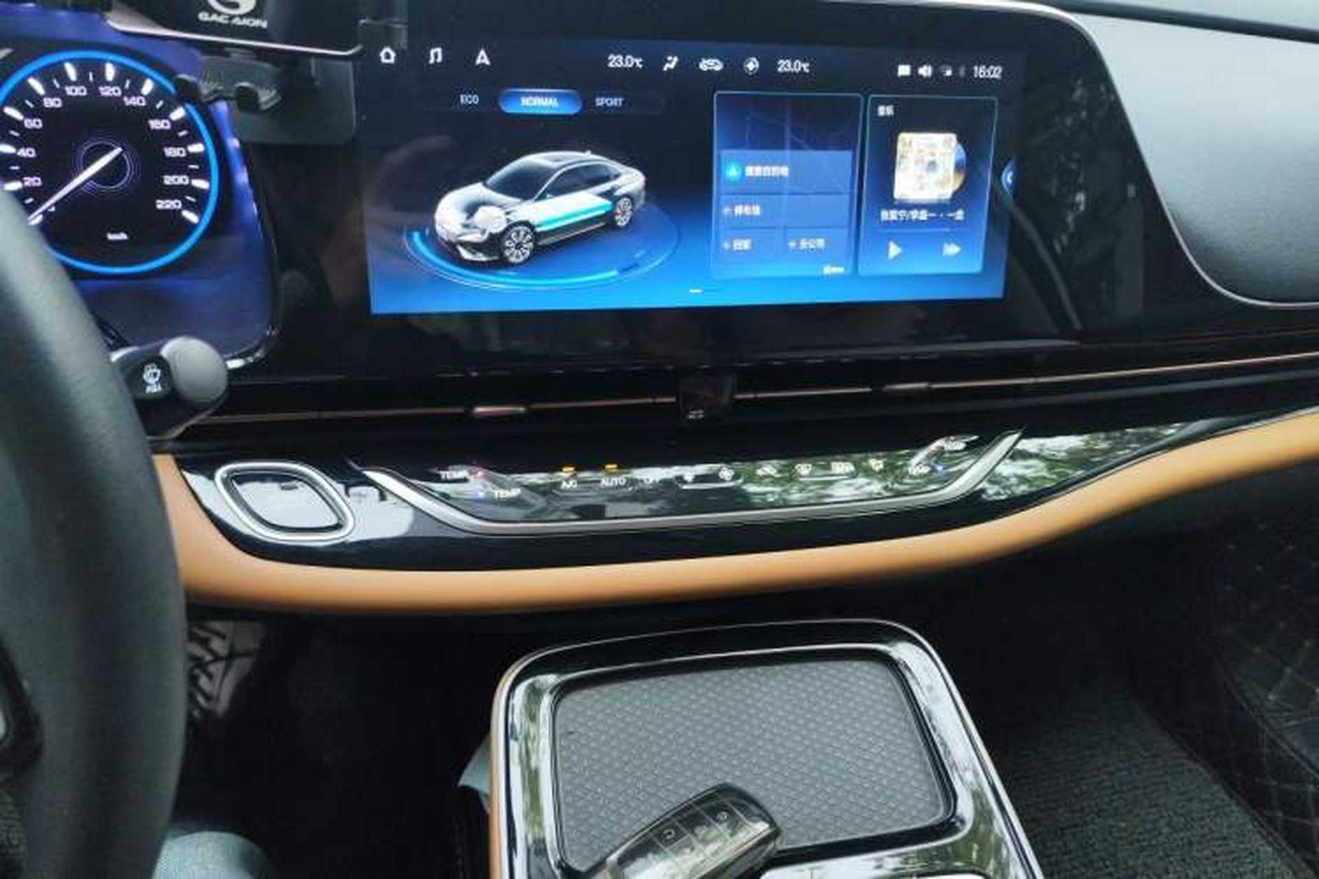 Used AION S 2020 Meizu 580 Pio Audio And AC Panel