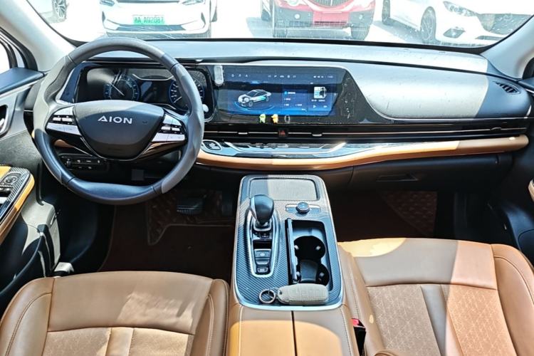 Used AION S 2020 Meizu 580 Center Console
