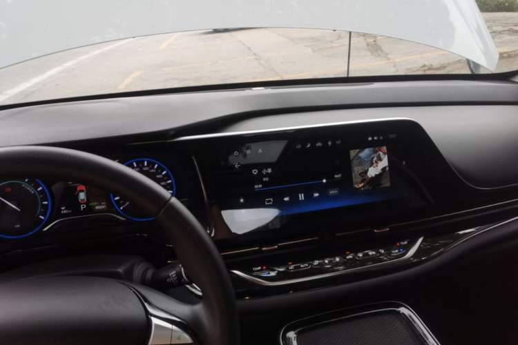 Used AION S 2020 Meizu 580 Center Console