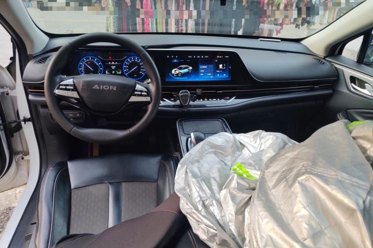 Used AION S 2020 Meizu 580 Center Console