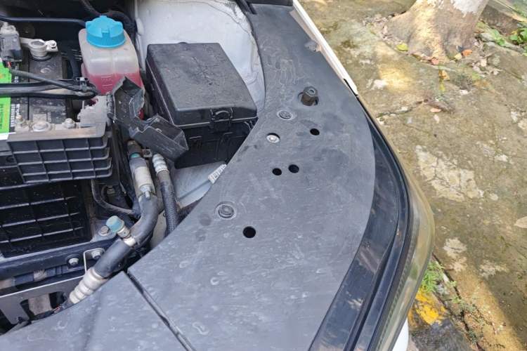 Used AION S 2020 Meizu 580 Pio Engine Bay Left