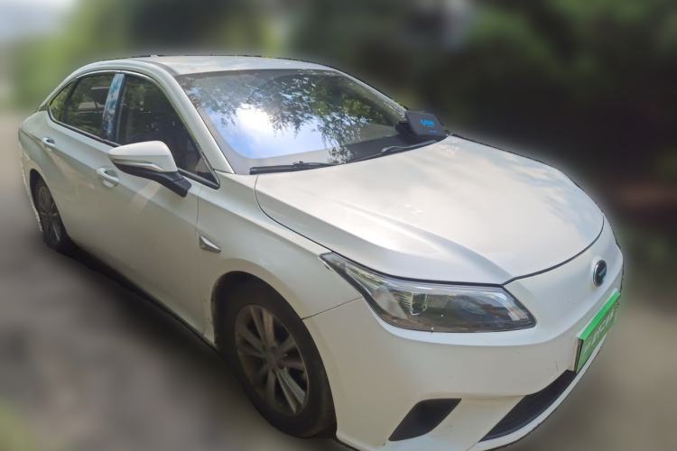 Used AION S 2020 Xuan 580 Pio Front Right 45 Deg