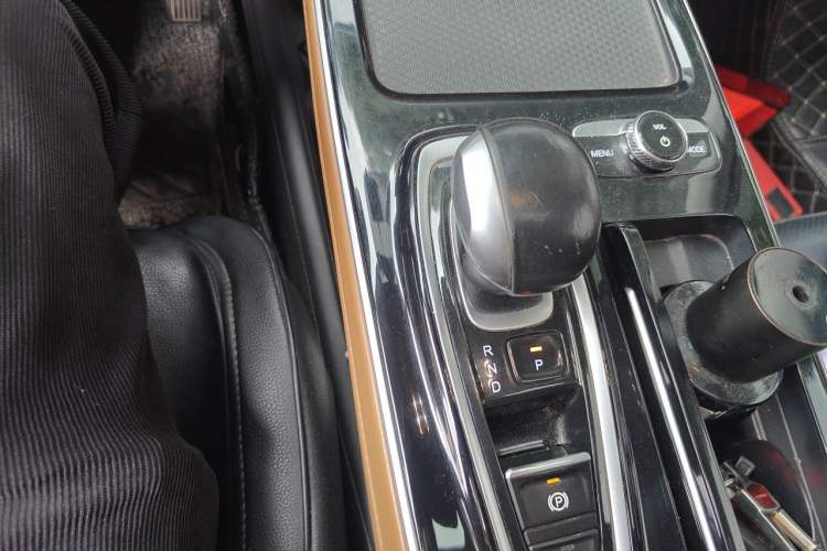 Used AION S 2020 Meizu 580 Gear Lever