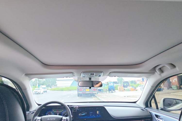 Used AION S 2020 Meizu 580 Pio Headliner