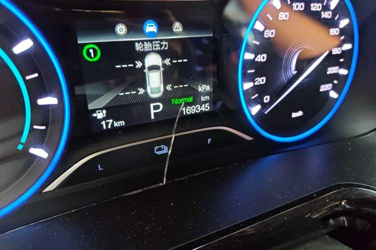 Used AION S 2020 Meizu 580 Odometer Close Up