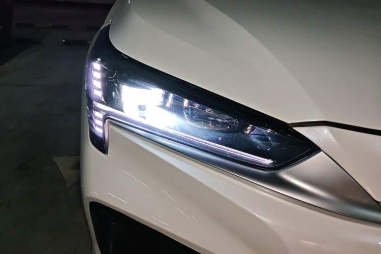 Used AION S 2020 Meizu 580 Right Front Headlight