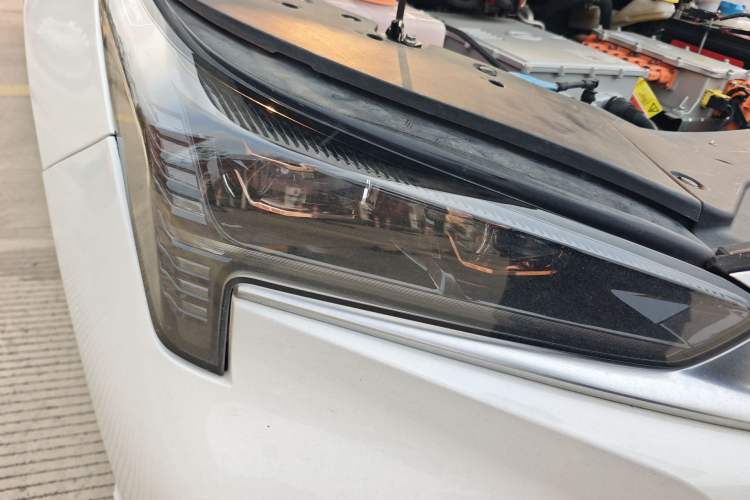 Used AION S 2020 Meizu 580 Right Front Headlight
