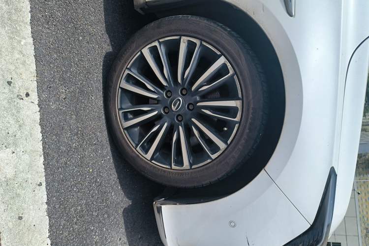 Used AION S 2020 Meizu 630 Safe Smart Driving Edition Right Front Wheel Hub