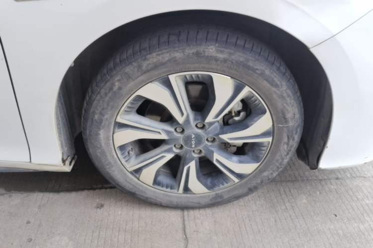 Used AION S 2020 Meizu 580 Right Front Wheel Hub
