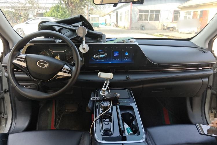 Used AION S 2022 Meizu 580 Pio Center Console