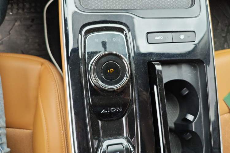 Used AION S 2022 Meizu 580 Gear Lever