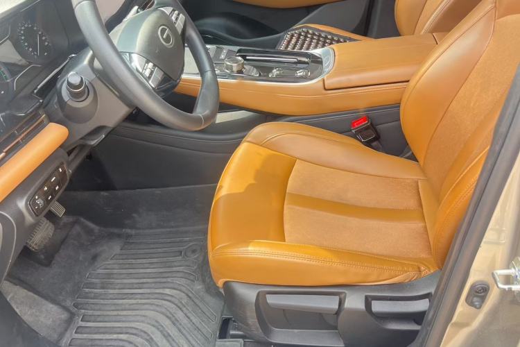 Used AION S 2022 Meizu 580 Interior 4