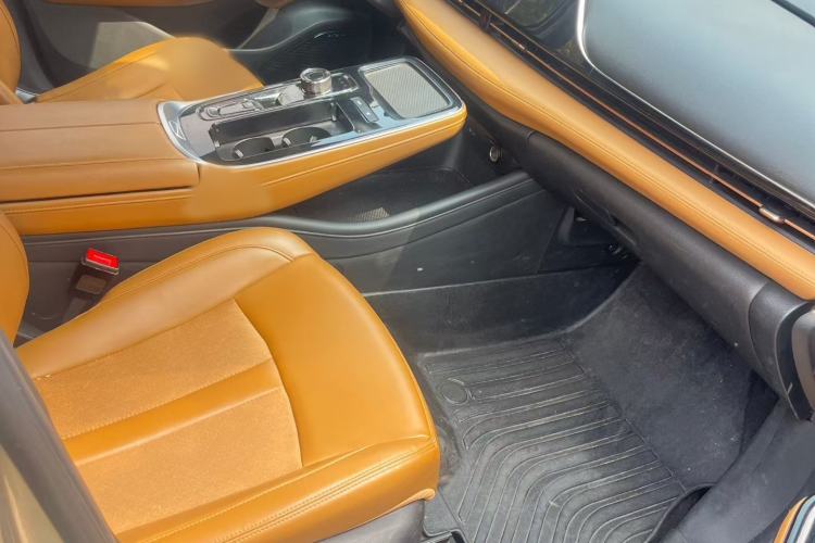 Used AION S 2022 Meizu 580 Interior 8