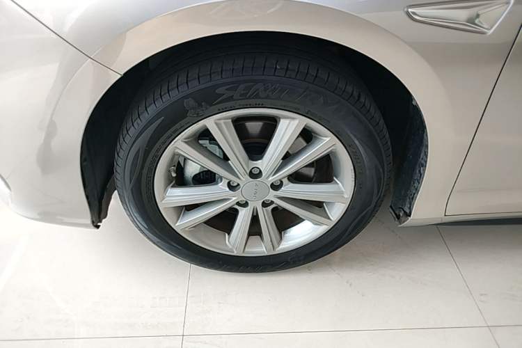 Used AION S 2022 Meizu 580 Left Front Wheel Hub