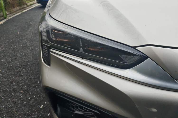 Used AION S 2022 Meizu 580 Pio Right Front Headlight