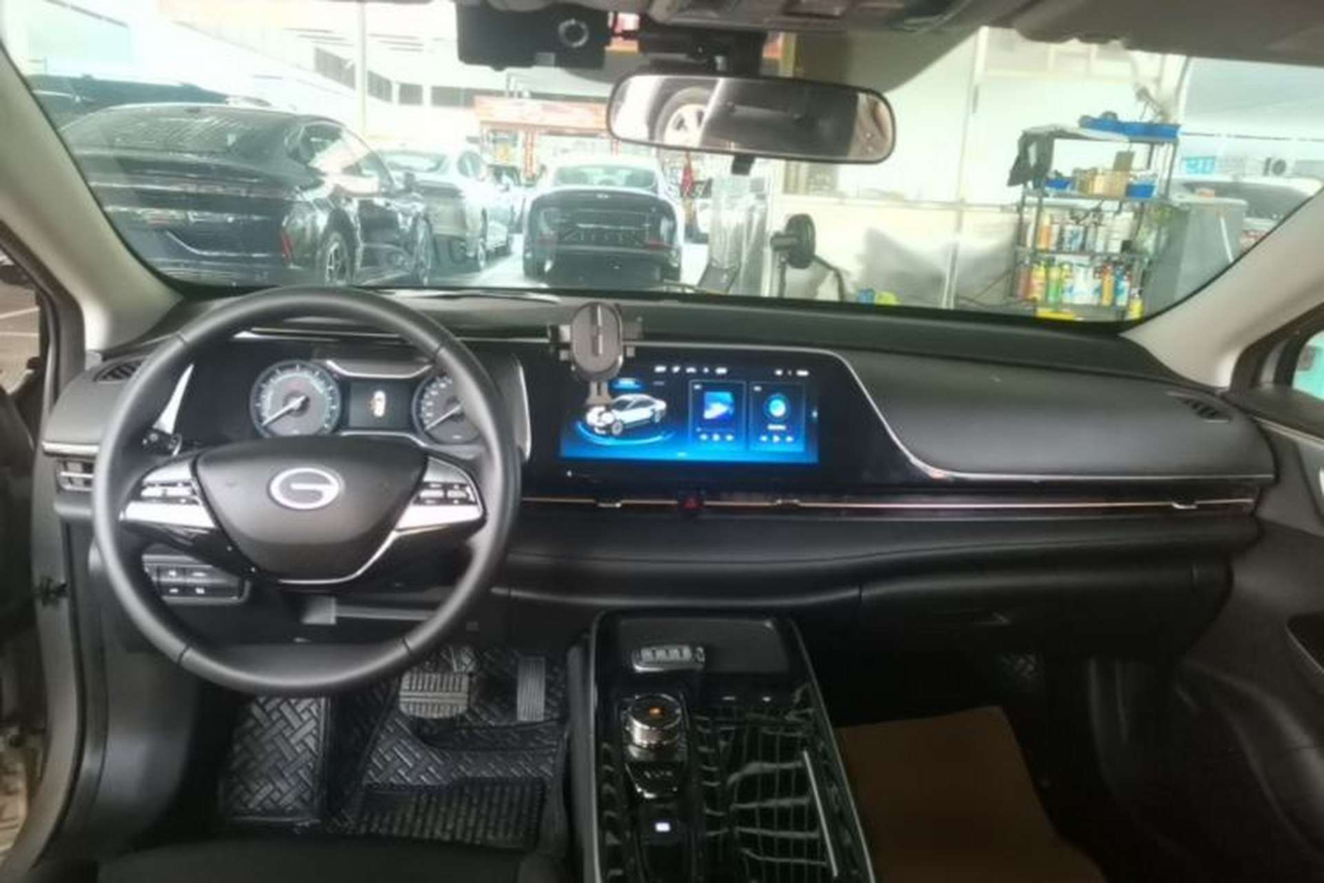 Used AION S 2022 Meizu 580 Pio Center Console