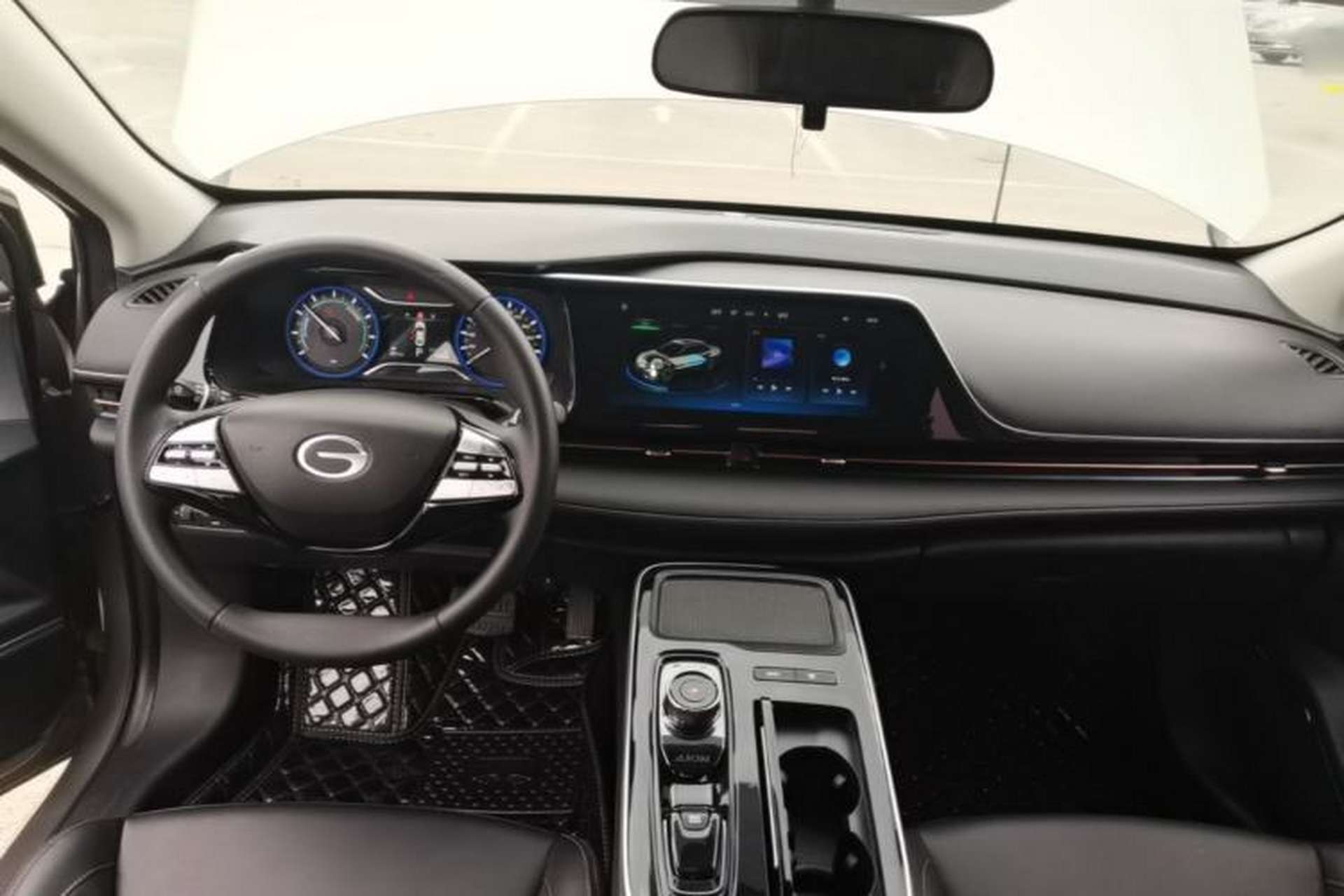 Used AION S 2022 Meizu 580 Center Console