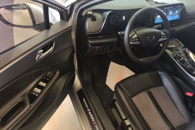 Used AION S 2022 Meizu 580 Pio Driver Seat