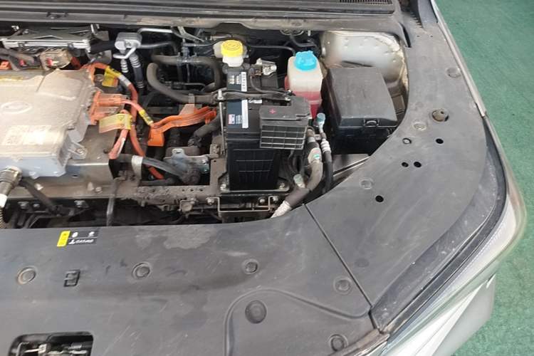Used AION S 2022 Meizu 580 Pio Engine Bay Left