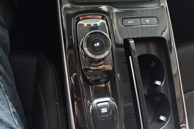 Used AION S 2022 Meizu 580 Gear Lever
