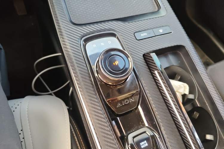 Used AION S 2022 Meizu 580 Pio Gear Lever