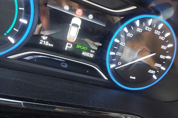 Used AION S 2022 Meizu 580 Pio Odometer Close Up