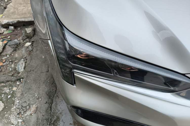 Used AION S 2022 Meizu 580 Pio Right Front Headlight