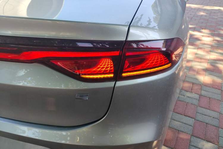 Used AION S 2022 Meizu 580 Right Rear Taillight