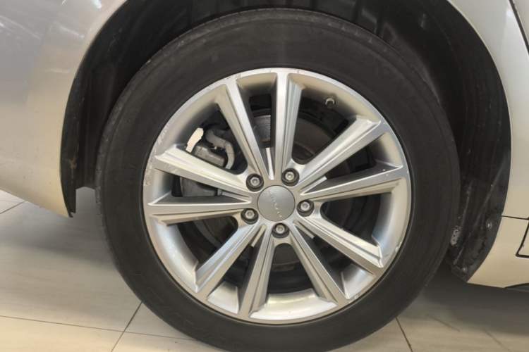 Used AION S 2022 Meizu 580 Pio Right Rear Wheel Hub