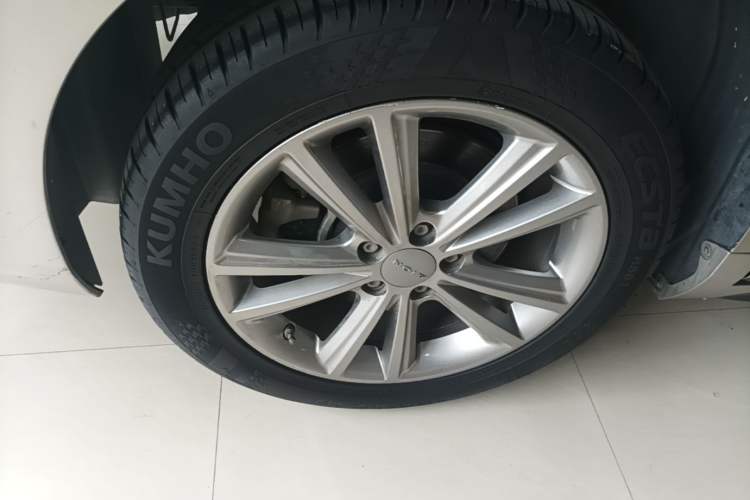 Used AION S 2022 Xuan 580 60kWh Right Rear Wheel Hub