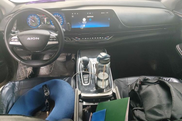 Used AION S 2022 Meizu 580 Pio Center Console