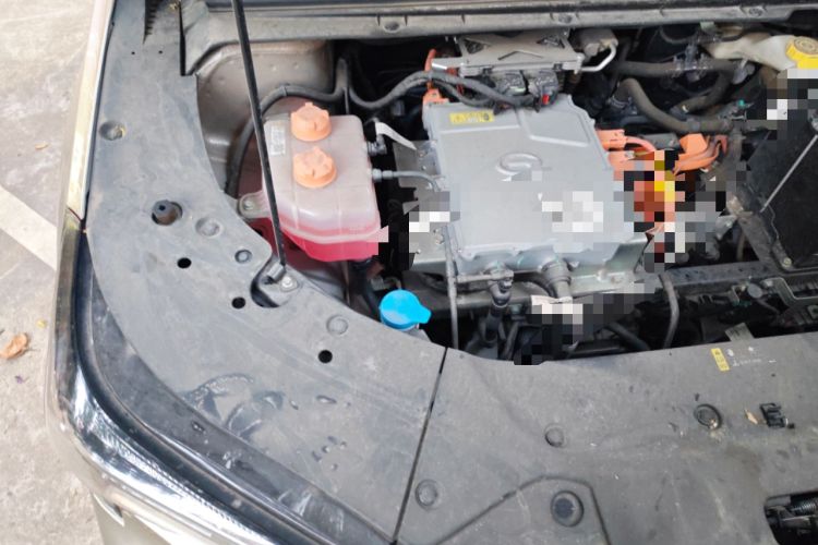Used AION S 2022 Xuan 580 60kWh Engine Bay Right