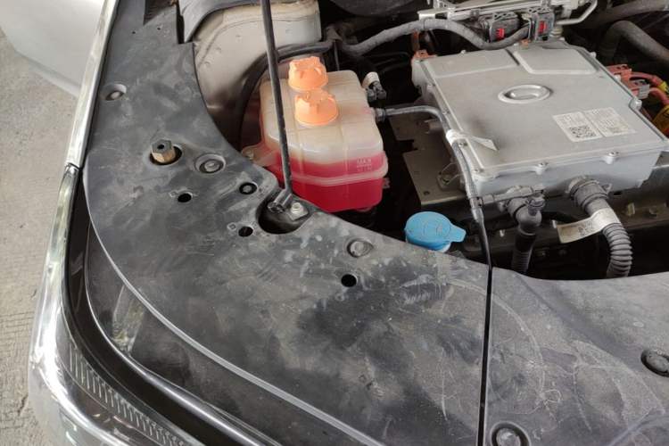 Used AION S 2022 Meizu 580 Business Edition Engine Bay Right