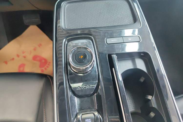 Used AION S 2022 Meizu 580 Gear Lever